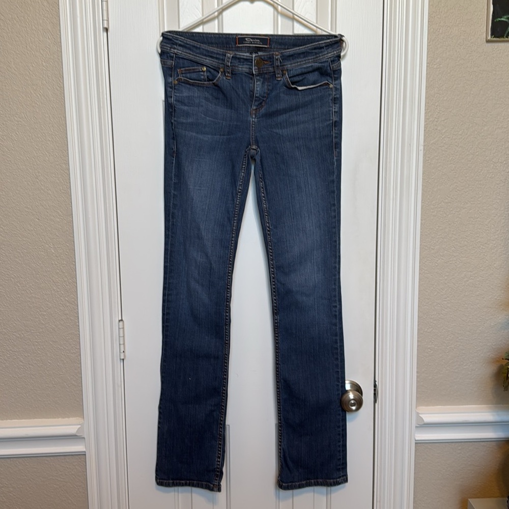 Tommy Bahama Jeans Size 2.